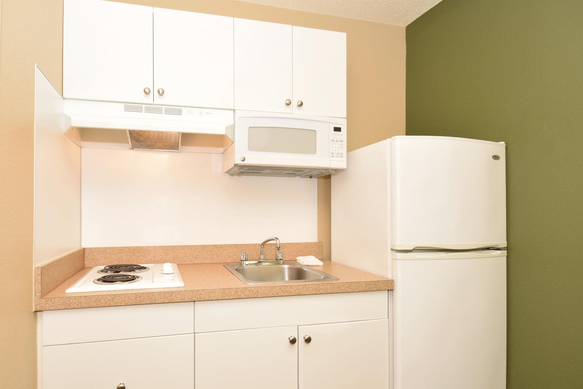 Hotel Extended America - - South Natomas