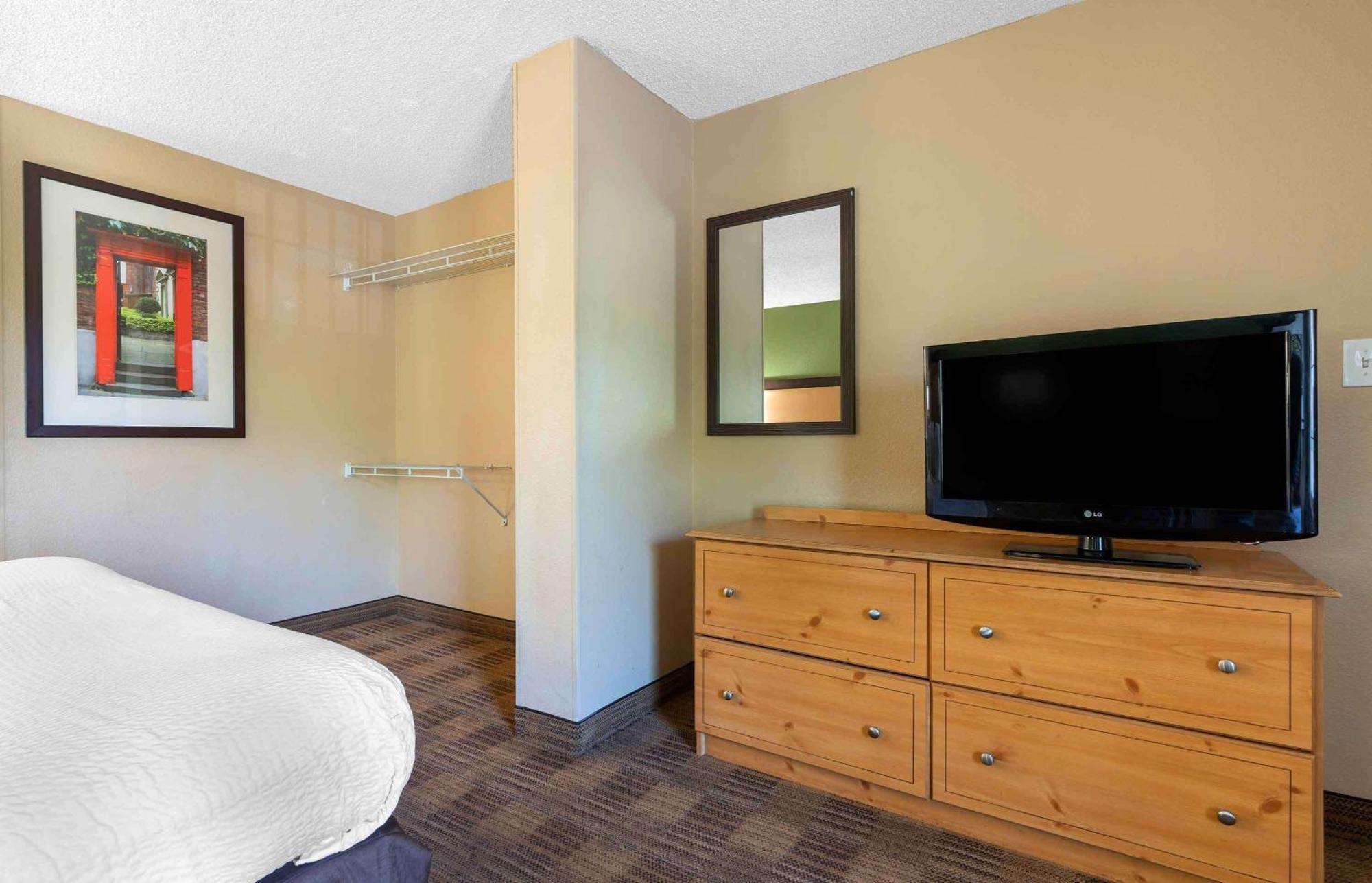 Hotel Extended America - - South Natomas