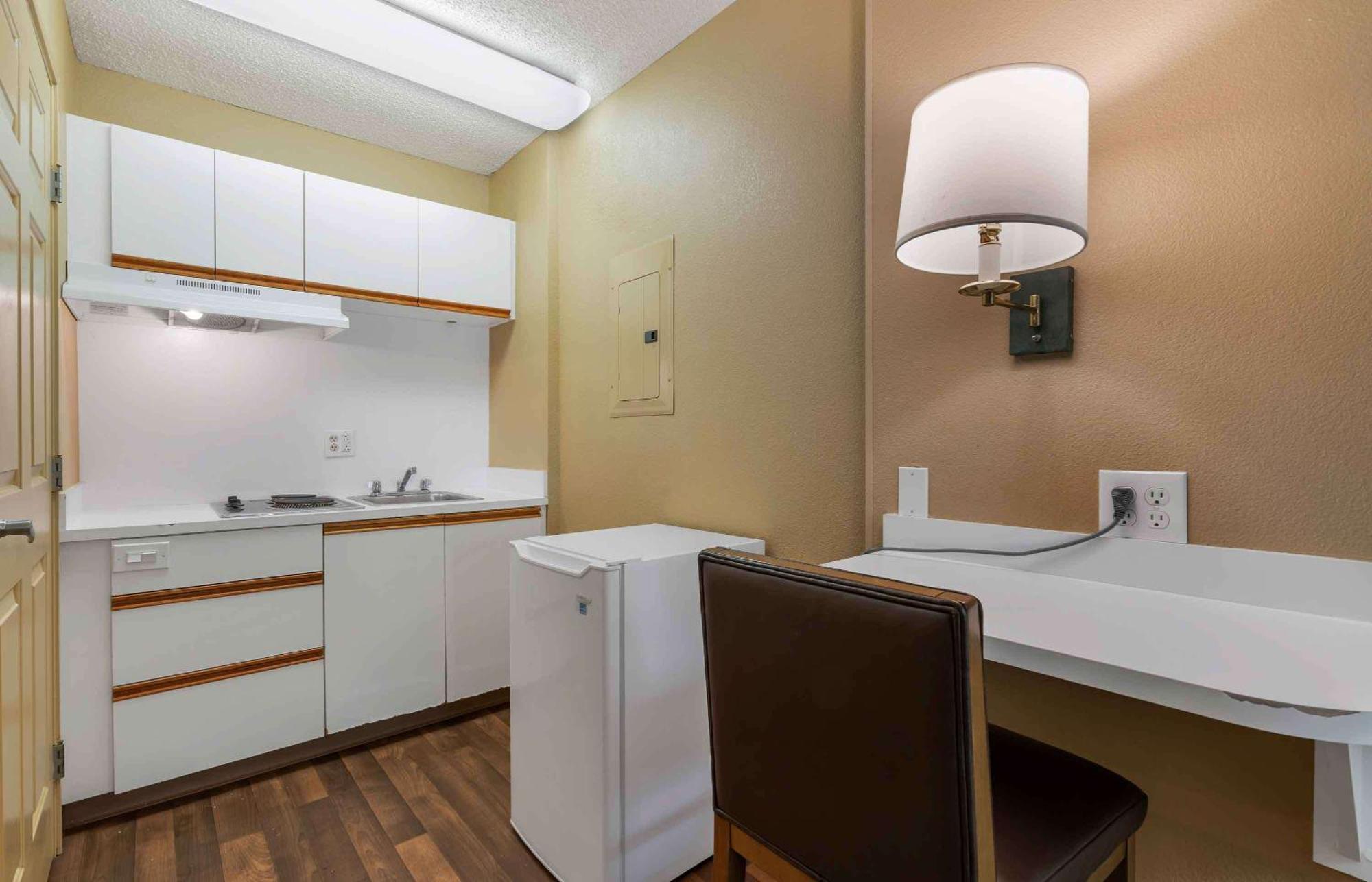 Extended America - - South Natomas 2* Sacramento