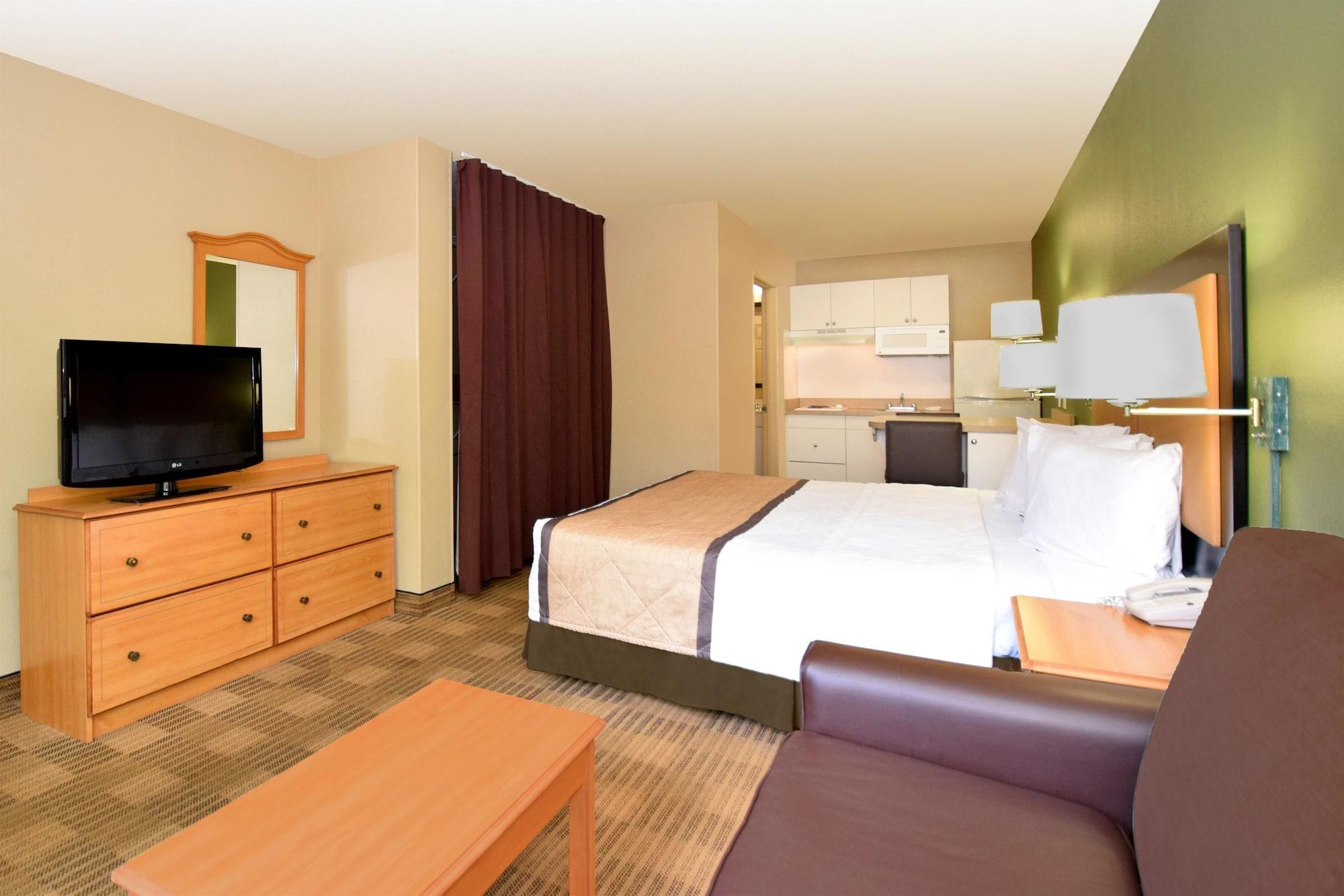 Extended America - - South Natomas 2*