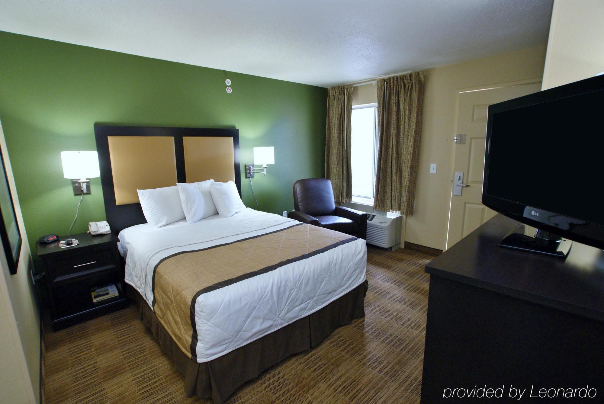 Extended America - - South Natomas 2* Sacramento